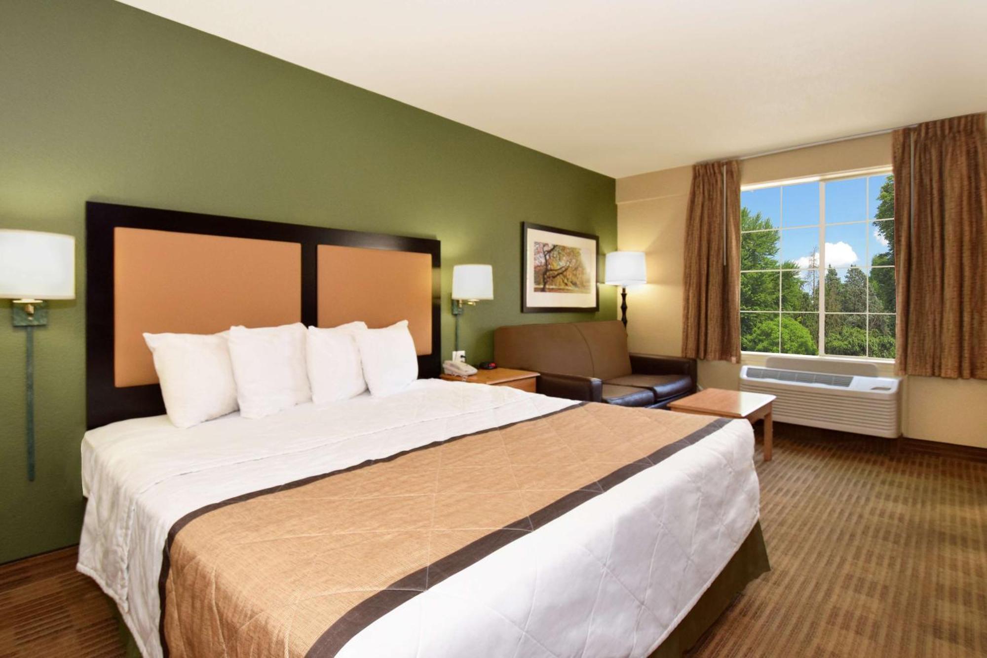 Extended Stay America Select Suites - Durham - University - Ivy Creek Blvd Eksteriør billede