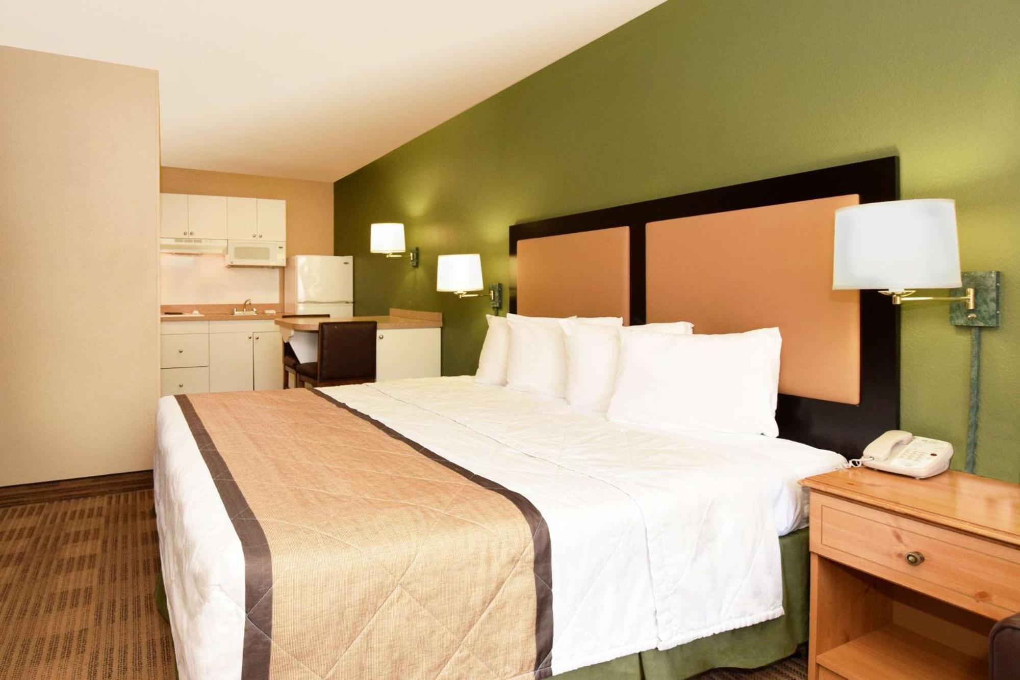 Extended Stay America Select Suites - Durham - University - Ivy Creek Blvd Eksteriør billede