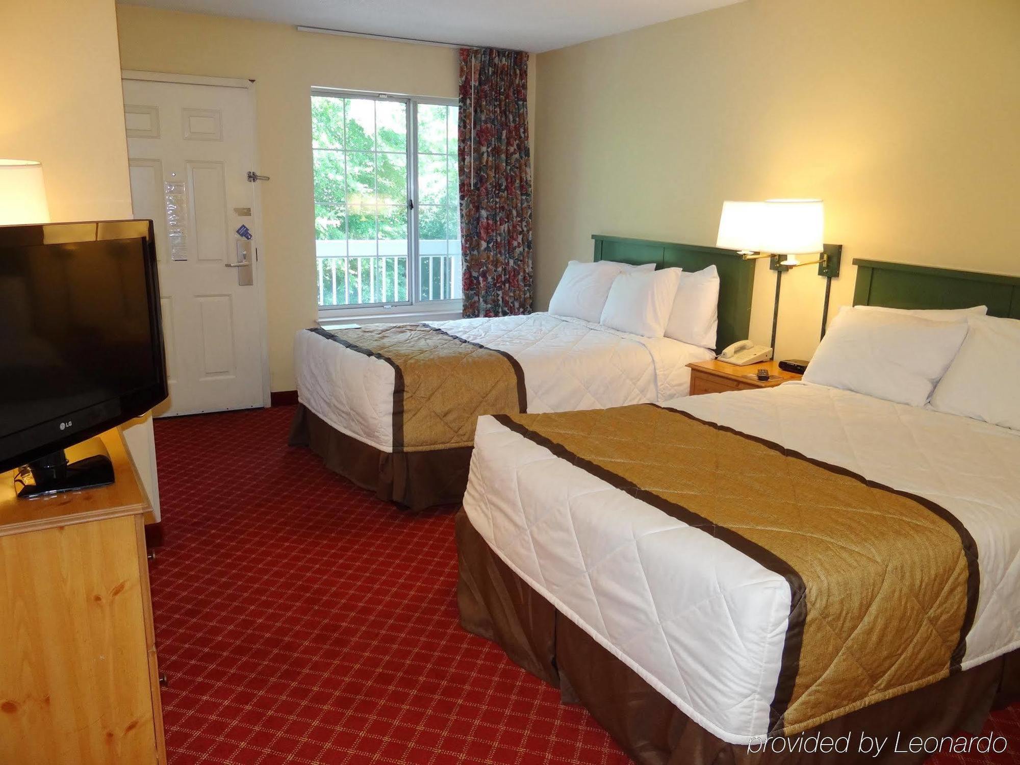 Extended Stay America Select Suites - Durham - University - Ivy Creek Blvd Eksteriør billede